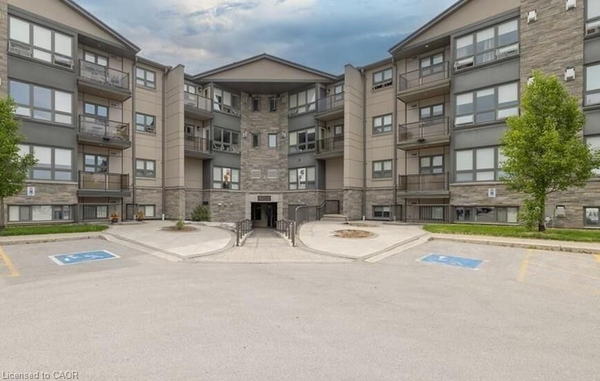 Property Photo:  15 Jacksway Crescent 318  ON N5X 3T8 