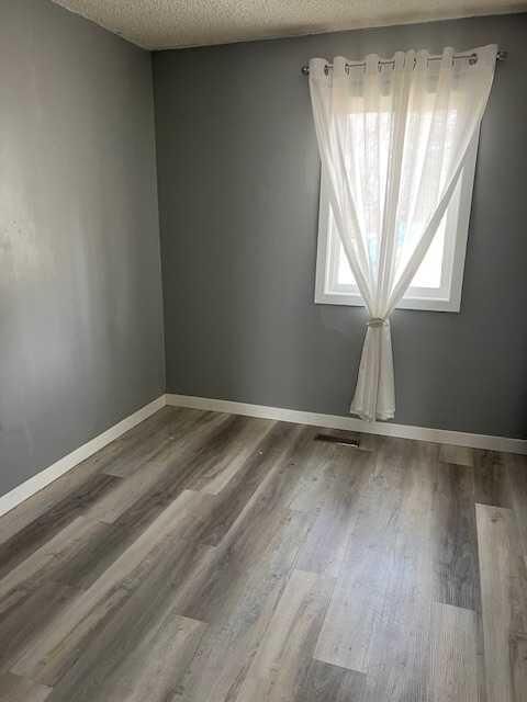 Property Photo:  5269 52 Street  AB T0E 1N0 
