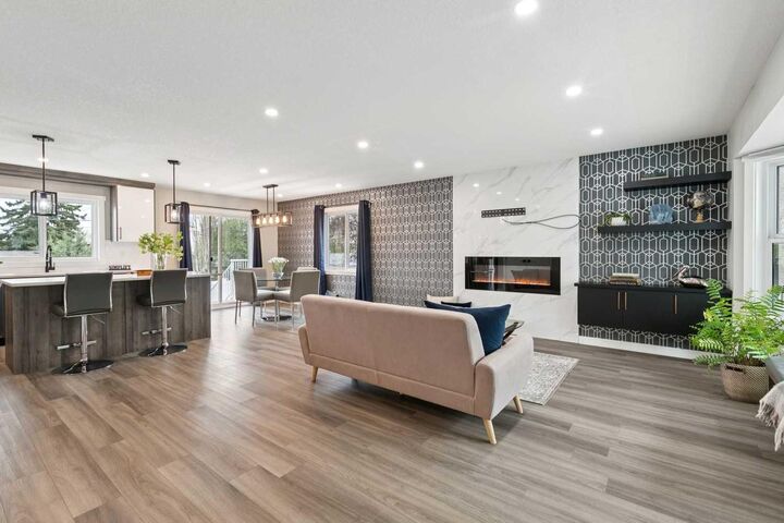 Property Photo:  7116 Hunterwood Road NW  AB T2K 4J6 