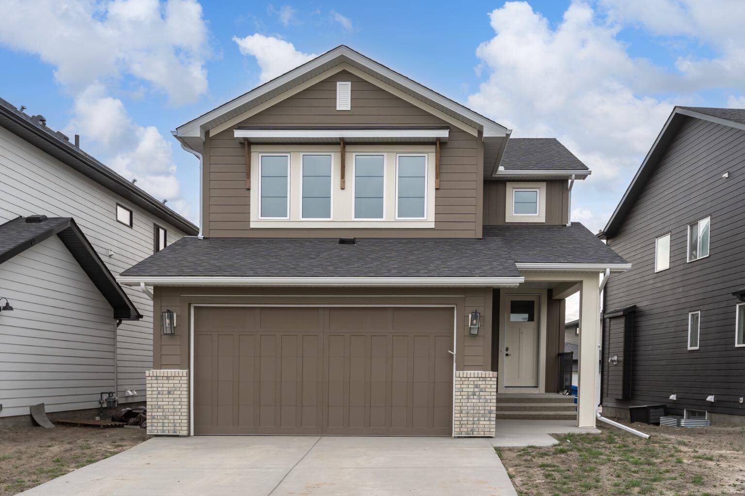 Property Photo:  313 Grayling Manor  AB T3Z 0H6 