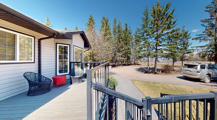 Property Photo: 673078 RR 185 AB T0A 1V0