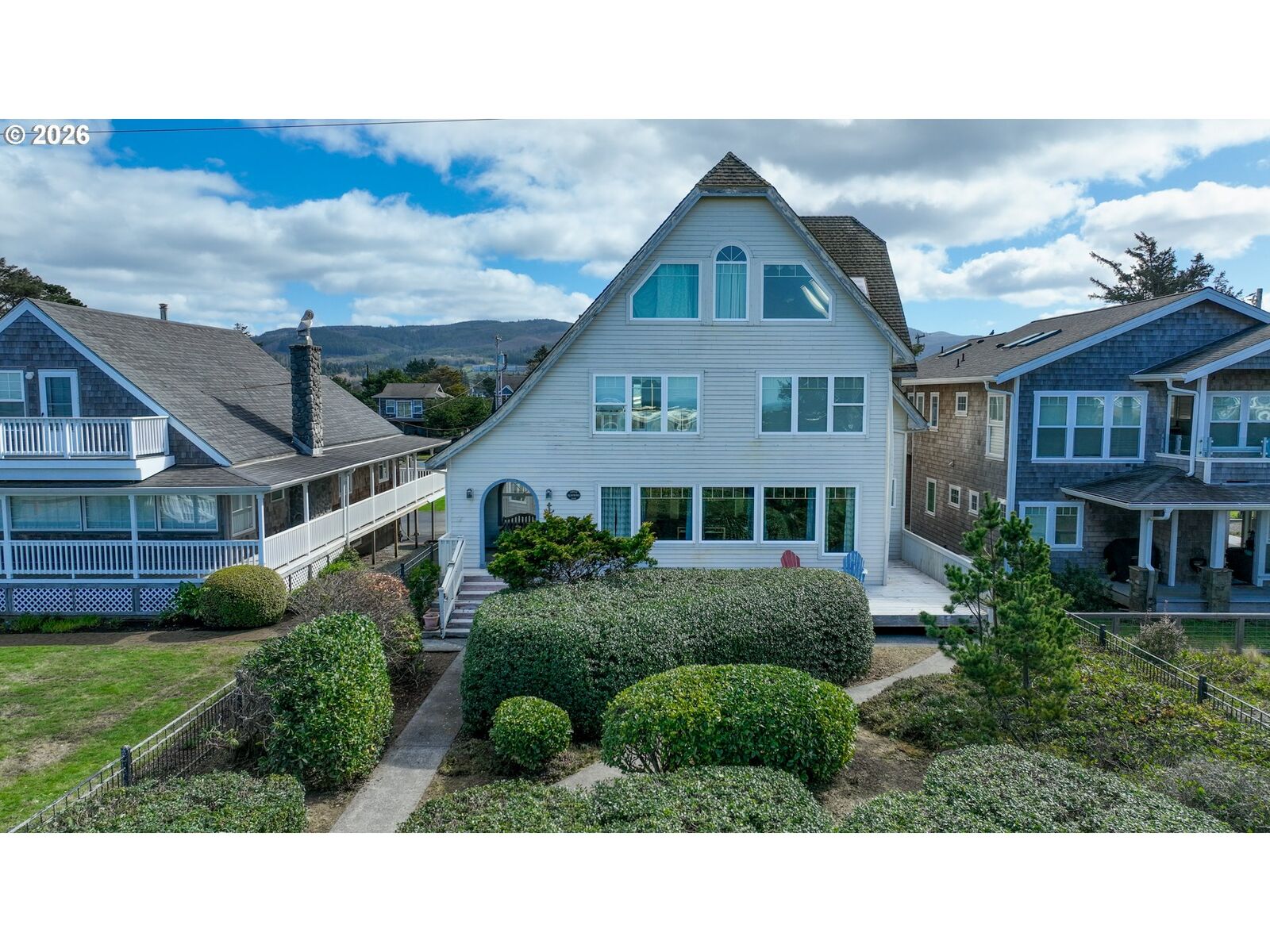 Property Photo: 1161 S Prom OR 97138