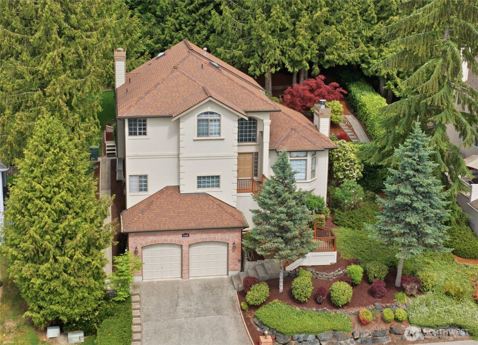 Property Photo:  15430 SE 67th Place  WA 98006 