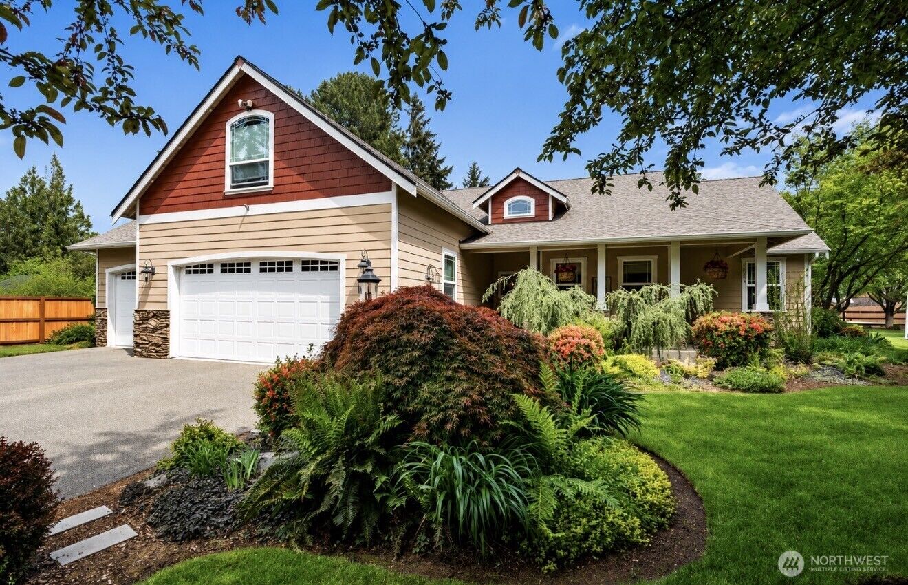 Property Photo:  9039  176th Avenue SW  WA 98579 