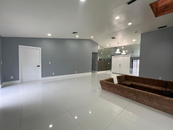Property Photo: 7099 NW 48th Court FL 33319