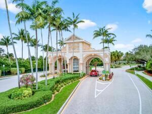 Property Photo:  6504 Pisano Drive 6504  FL 33467 