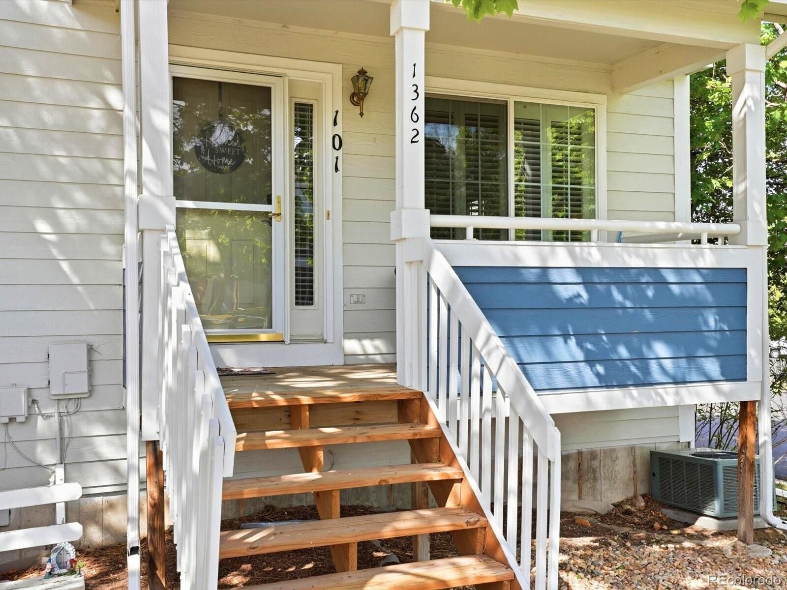 Property Photo:  1362 S Cathay Court 101  CO 80017 