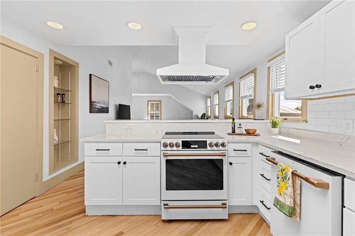 Property Photo: 18 Barney Street 3 RI 02840