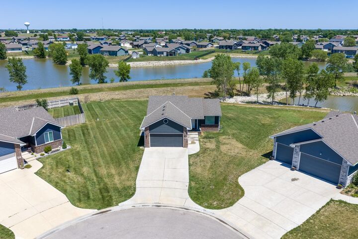 Property Photo: 822 S Cattail Cir KS 67060