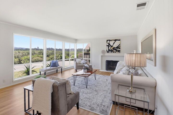 Property Photo:  112 Linden Lane  CA 94402 