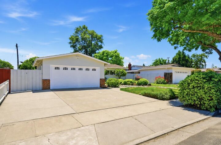 Property Photo:  1058 Denver Drive  CA 95008 