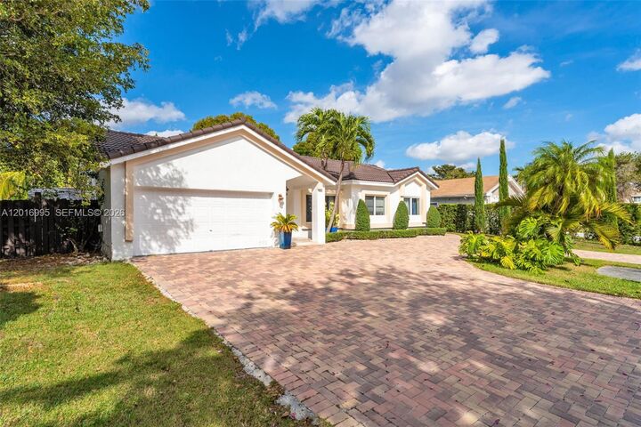 Property Photo:  15325 SW 54th Ter  FL 33185 