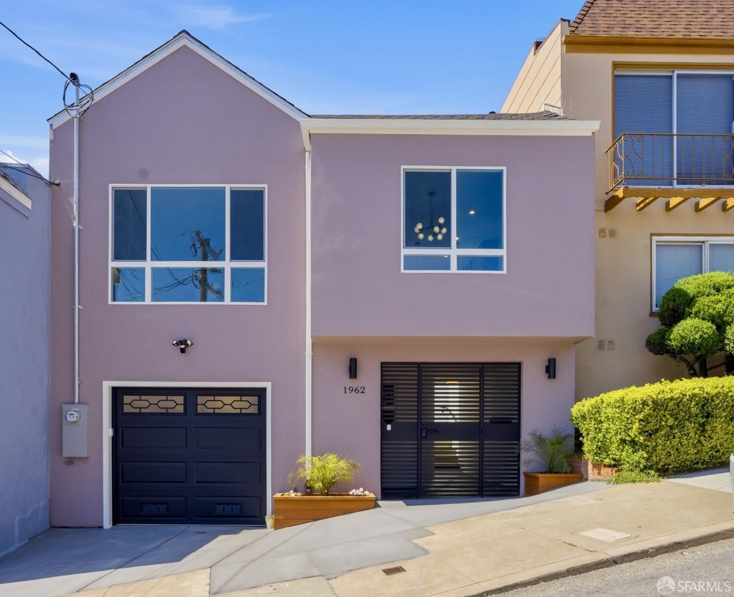 Property Photo:  1962 Quint Street  CA 94124 