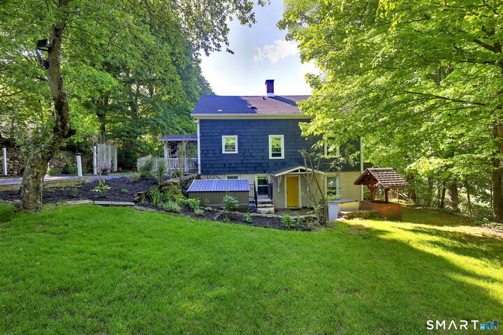 Property Photo: 1769 Watertown Avenue CT 06708