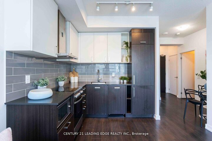 Property Photo:  125 Redpath Avenue 3403  ON M4S 0B5 