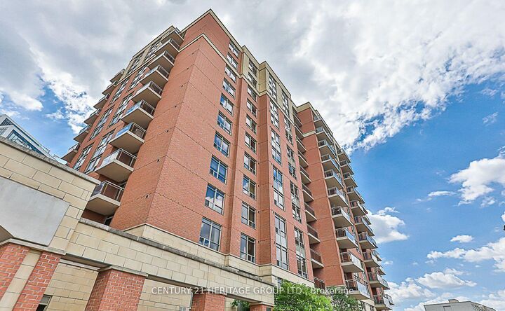 Property Photo: 73 King William Crescent Lph6 ON L4B 0C2