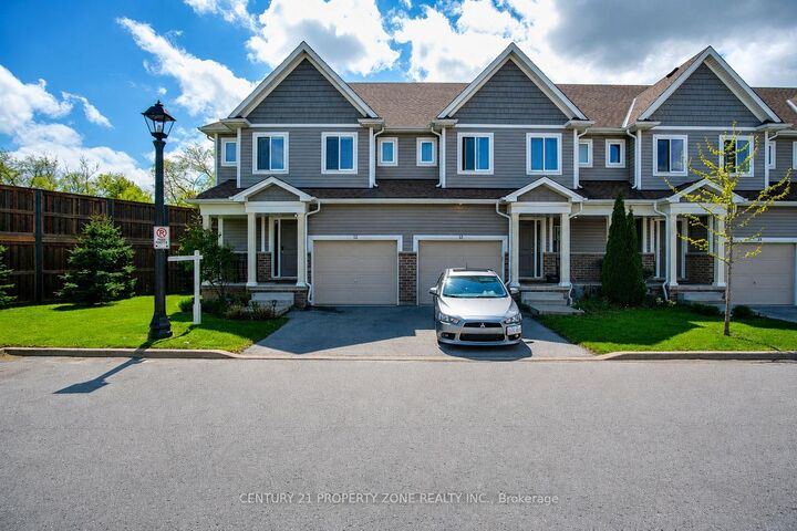 Property Photo: 60 Canterbury Drive 12 ON L2P 0E7