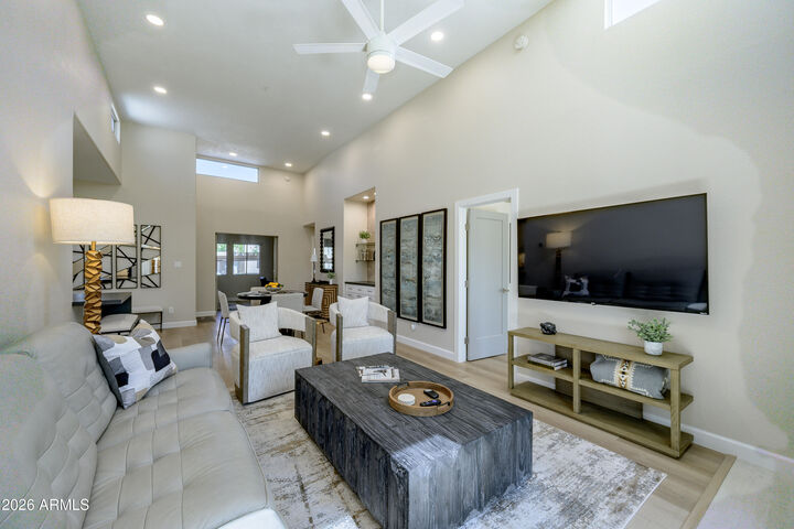 Property Photo:  11333 N 92nd Street 1106  AZ 85260 