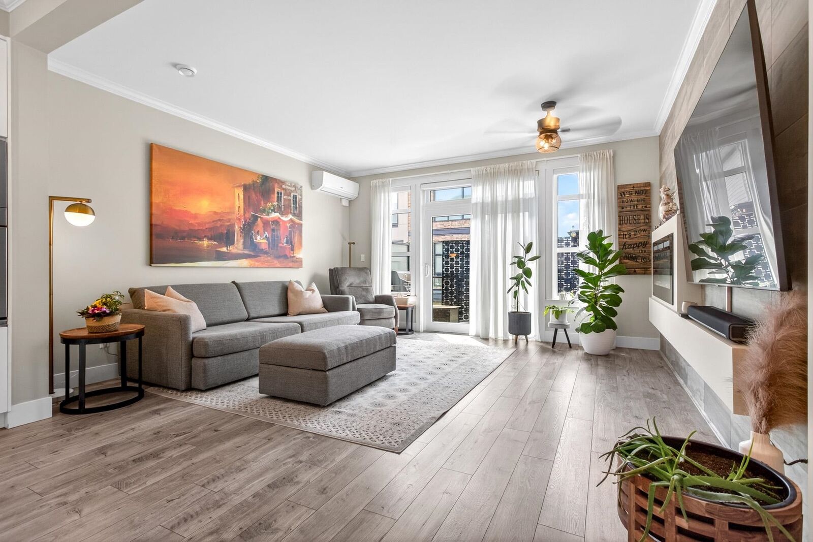 Property Photo: 16488 64 Avenue 111 BC V3S 6X6