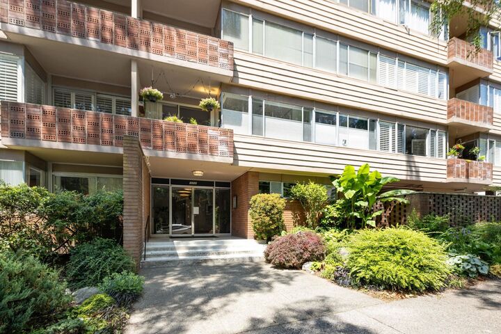 Property Photo:  1315 Cardero Street 401  BC V6G 2J2 