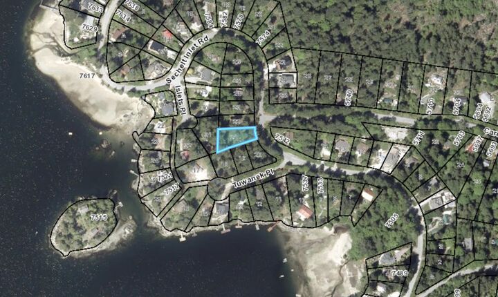 Lot 21 Sechelt Inlet Road — photo 1