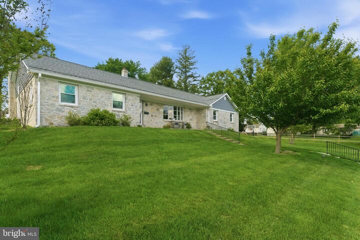 Property Photo:  642 Knoll Drive  PA 19446 