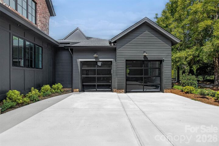 Property Photo: 9119 Summer Club Road NC 28277
