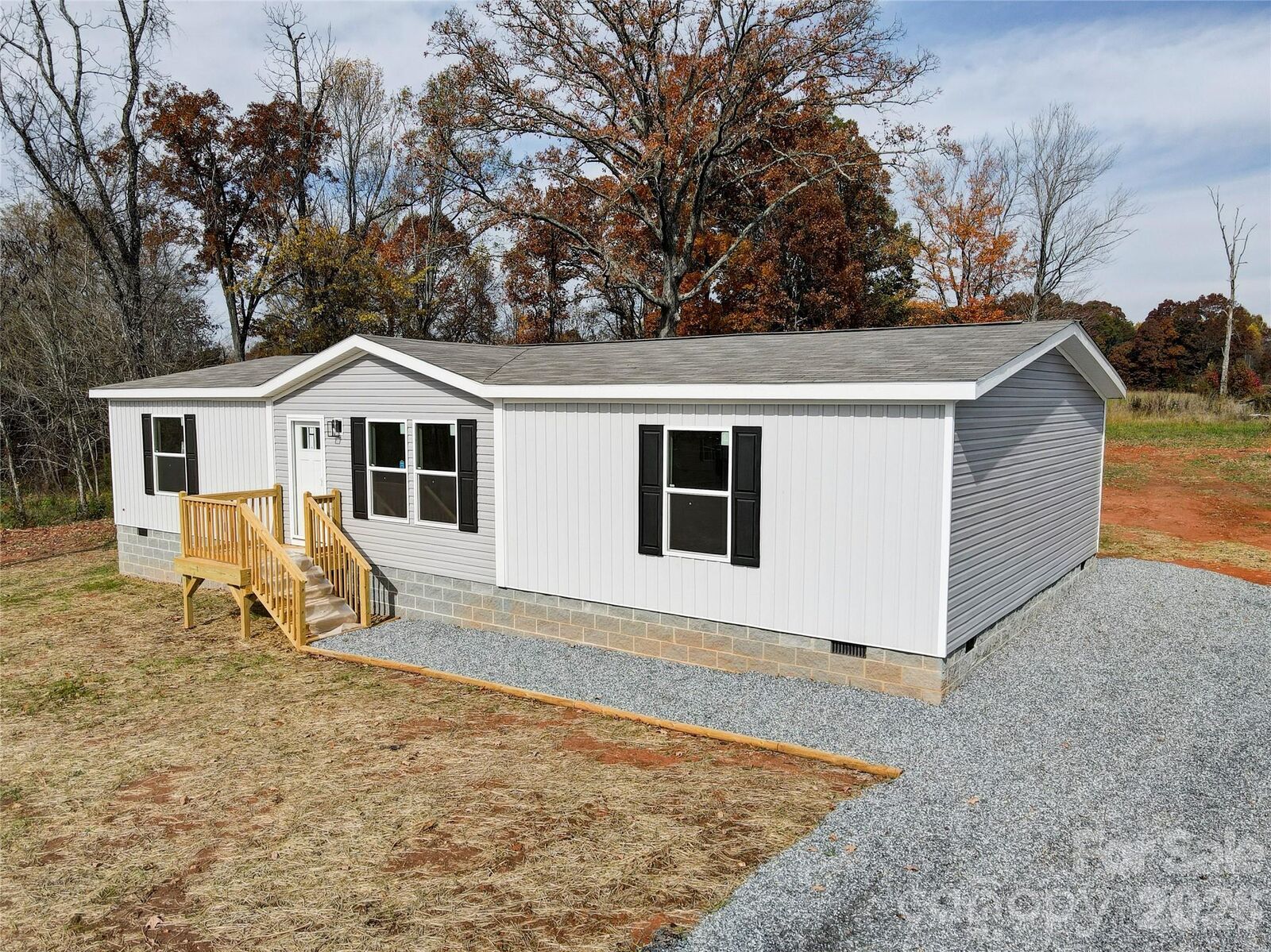 Property Photo:  355 Middle Brook Drive  NC 28138 