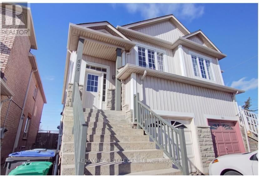 Property Photo: 505 Rossellini Drive ON L5W 1M5