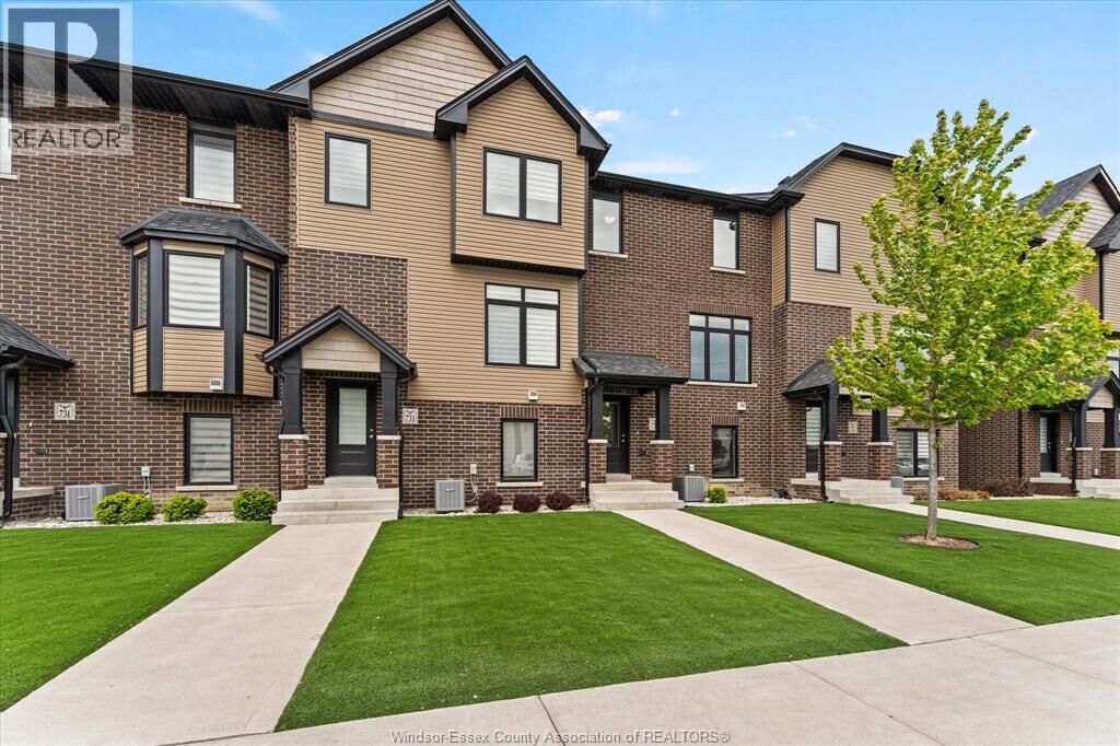 Property Photo:  735 Brownstone Road  ON N8K 0A8 