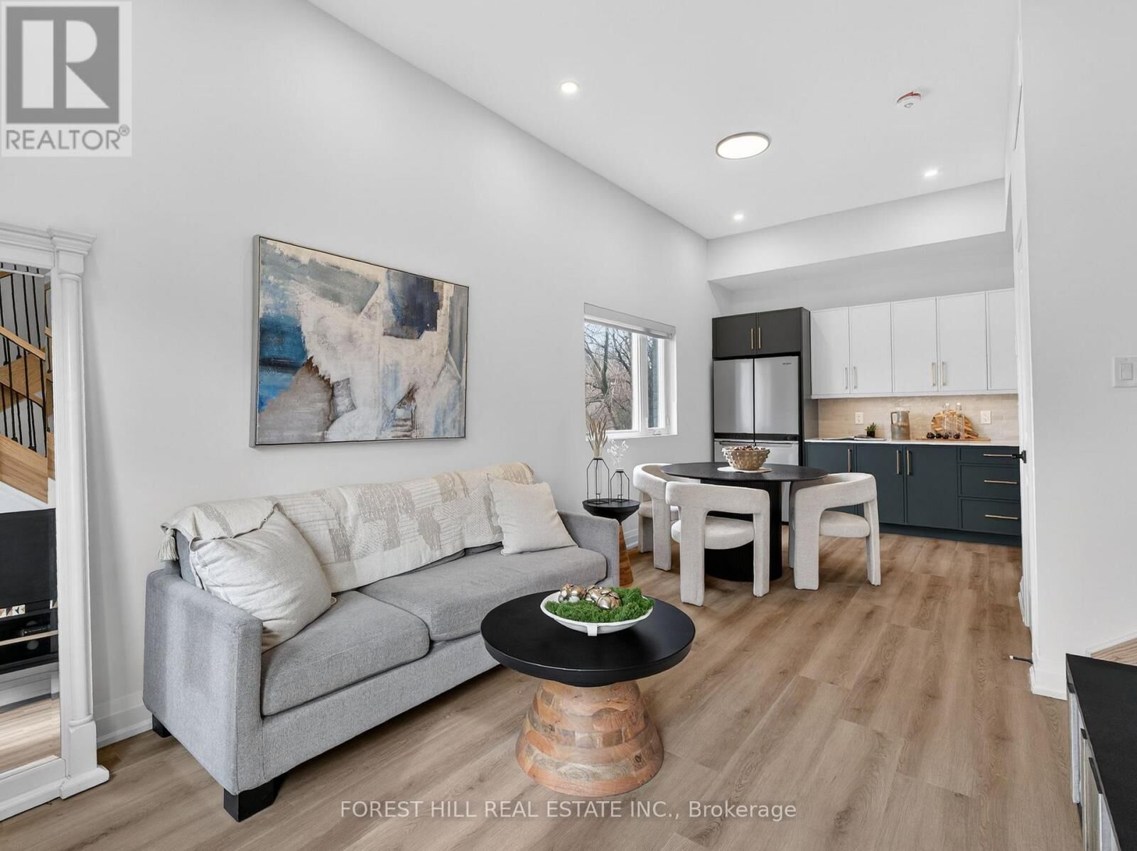 Property Photo: 5 Hopperton Drive C ON M2L 2S5