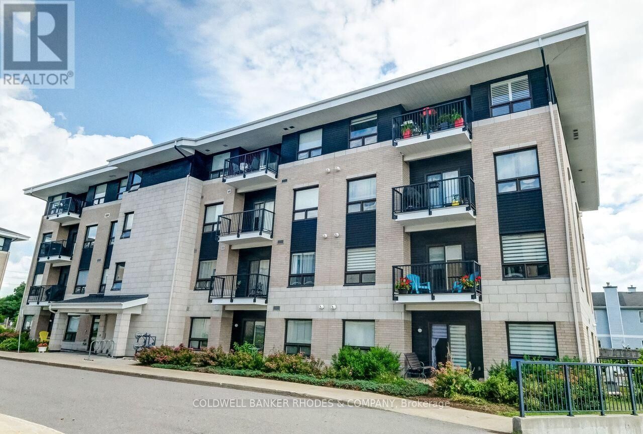 Property Photo:  225 Winterfell Private 303  ON K1G 4J1 