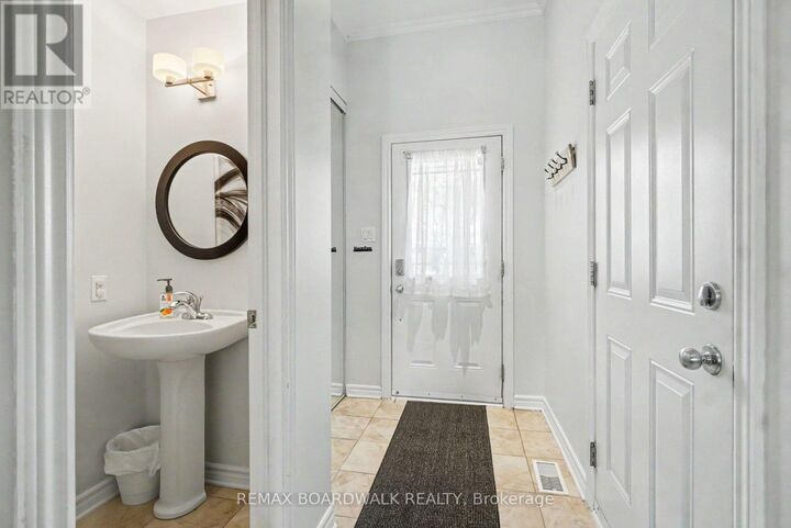 Property Photo:  146 Marrissa Avenue  ON K1J 0A6 
