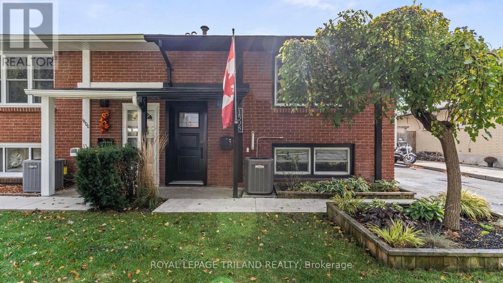Property Photo:  1598 Nairn Avenue  ON N5V 2P2 