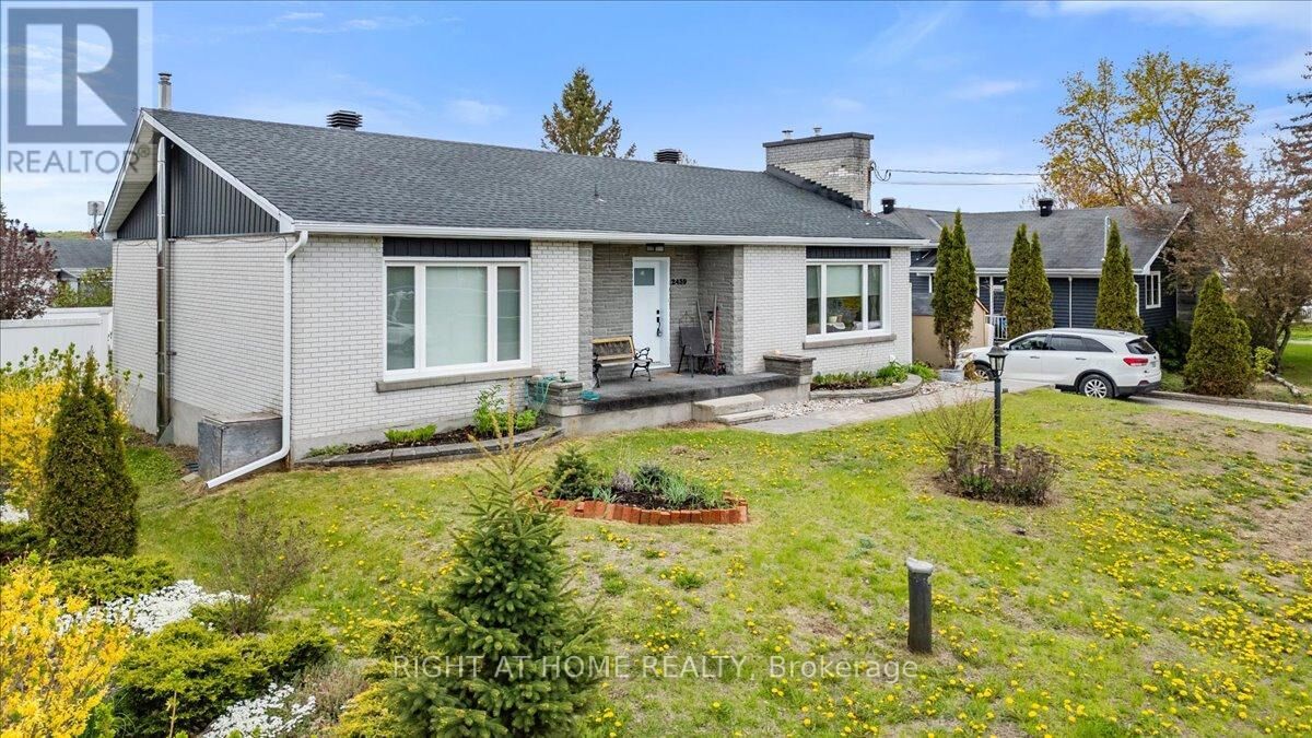 Property Photo:  2439 Raymond Street  ON K4K 1K3 