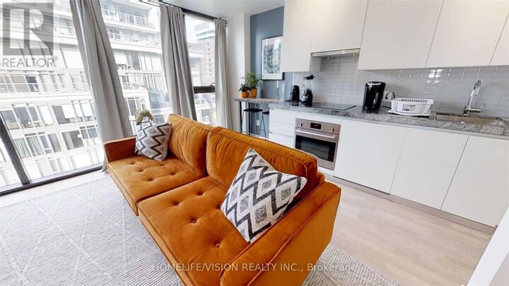 Property Photo: 629 King Street West 621 ON M5V 1M5