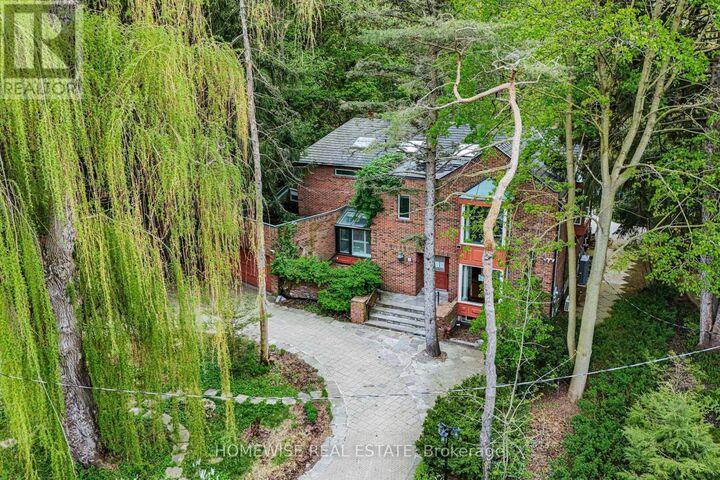 Property Photo: 40 Donino Avenue ON M4N 2W7