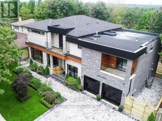 Property Photo:  54 Dawn Hill Trail  ON L3T 3B2 