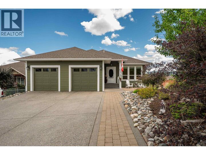 134 Eagle Crescent — photo 1