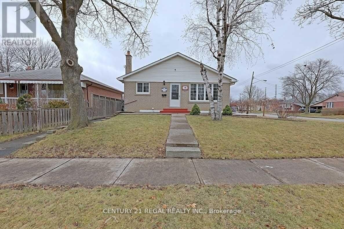 Property Photo:  9 Guiness Avenue  ON M9W 3L1 