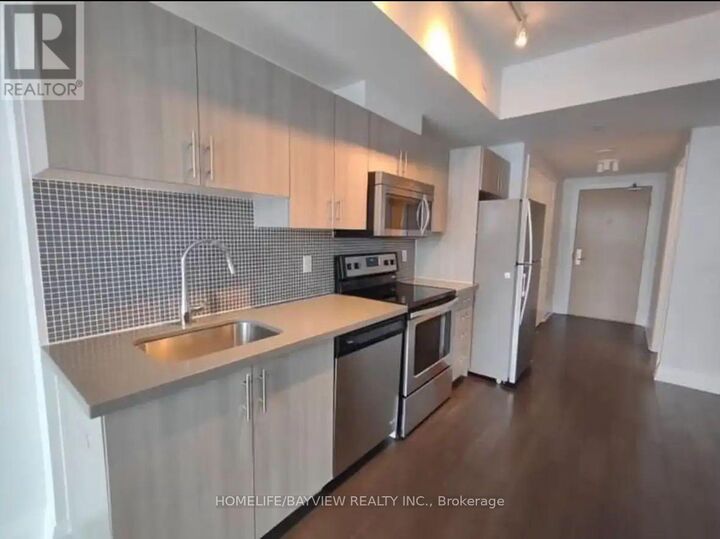 Property Photo:  16 McAdam Avenue 802  ON M6A 0B9 