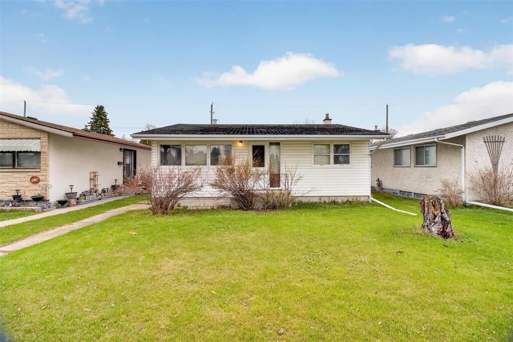 Property Photo:  1157 Atlantic Avenue  MB R2X 1L9 