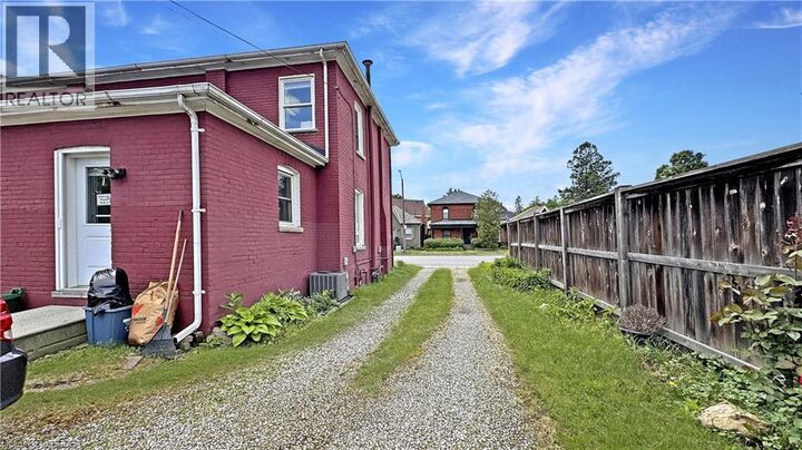 Property Photo: 273 Brant Avenue ON N3T 3J6