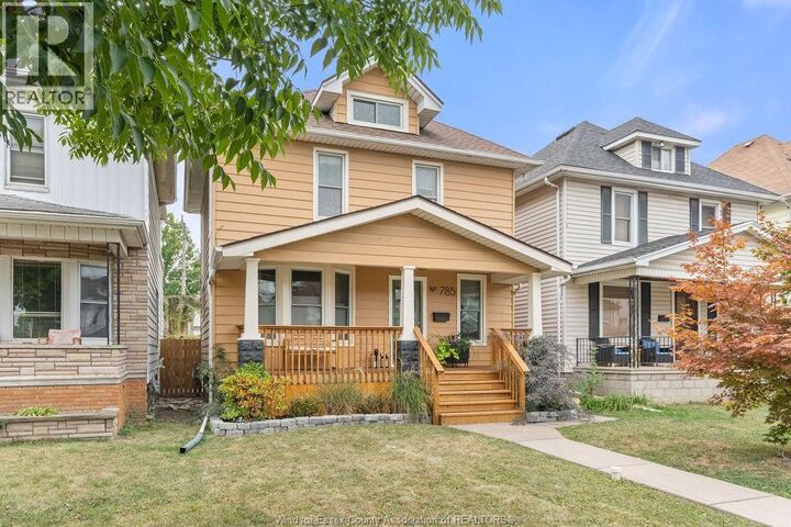Property Photo:  785 Moy Avenue  ON N9A 2N5 