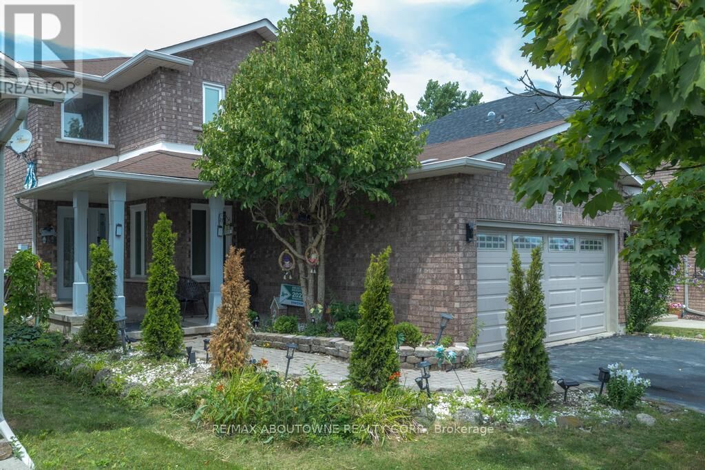 Property Photo:  14 Sable Drive  ON L9K 1K9 