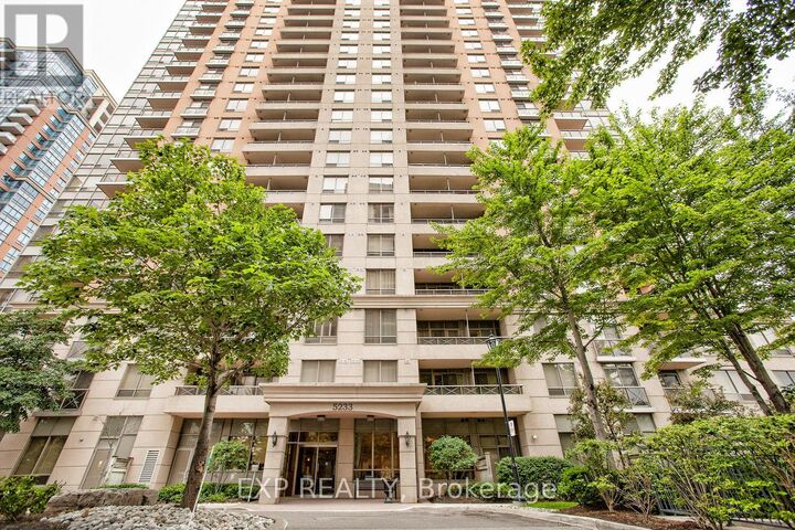 Property Photo: 5233 Dundas Street West #1428 ON M9B 6M1
