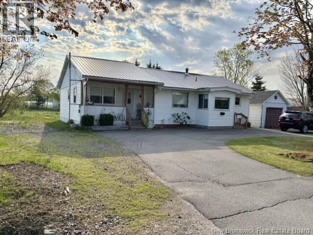 Property Photo:  10 Happy Valley Lane  NB E3L 1P6 