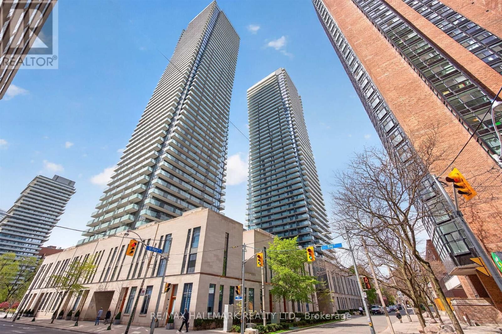 Property Photo:  1080 Bay Street 2801  ON M5S 0A5 