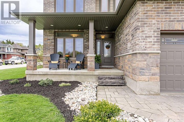 Property Photo: 40 Chatfield Street ON N5C 0B3