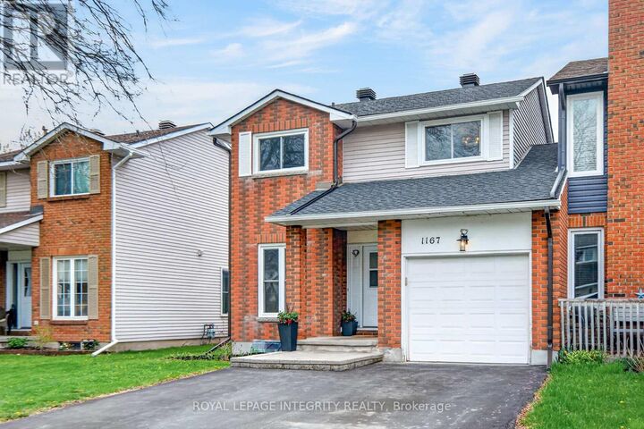 Property Photo: 1167 Saint-Emmanuel Terrace ON K1C 2J6